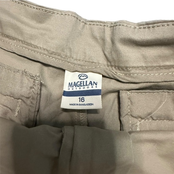 Magellan Khaki Shorts NWT - Picture 5 of 5